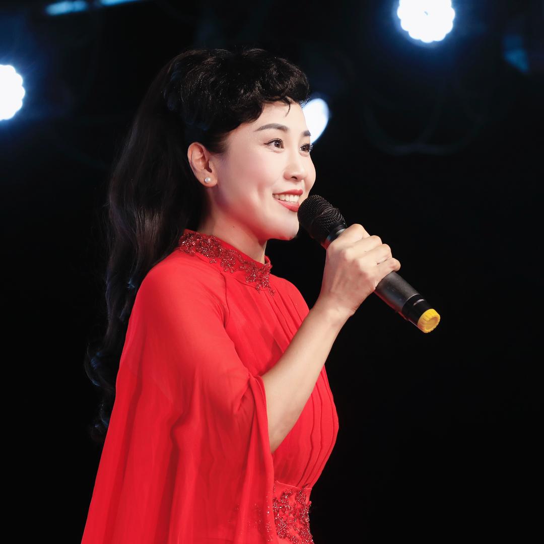 阿芳