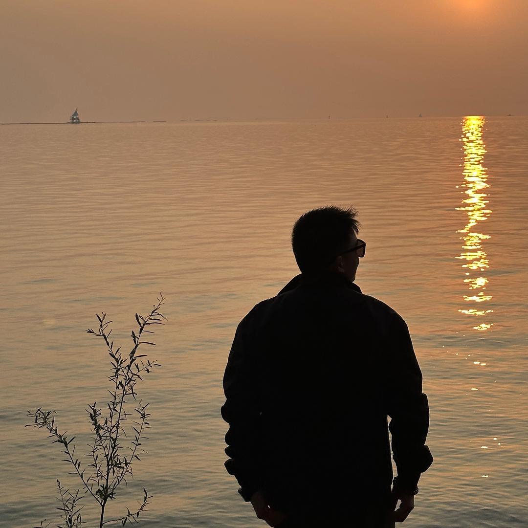 玩装修的小尚✍️效果图代做