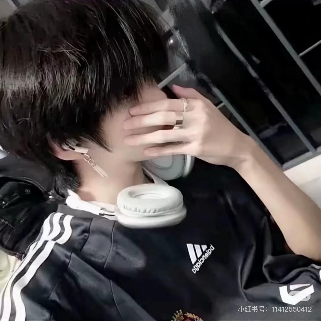 肆意（冲刺100粉）