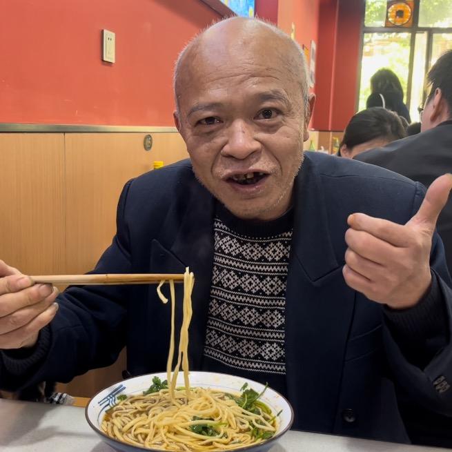 安宏吃安庆