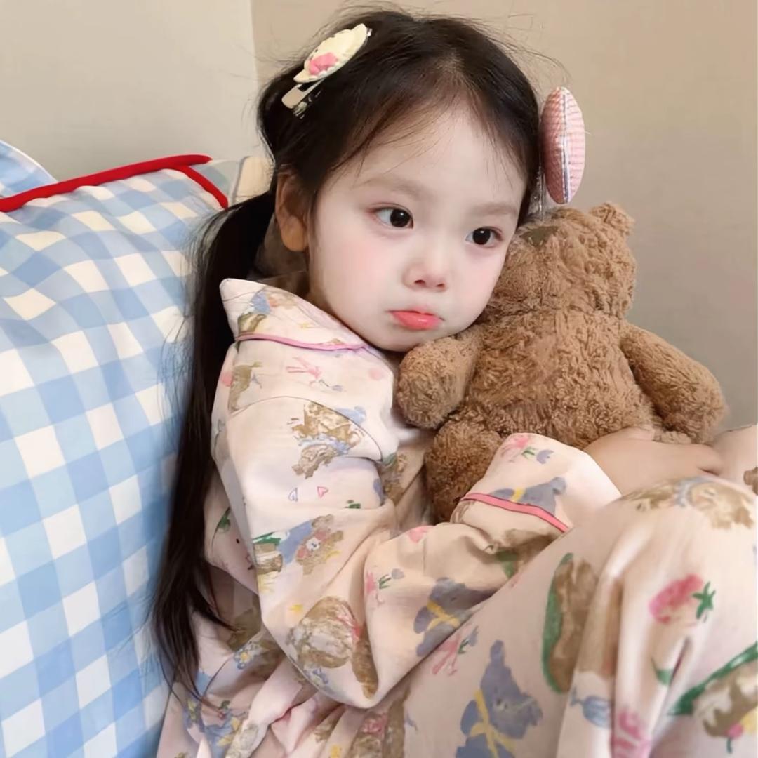 丸子^