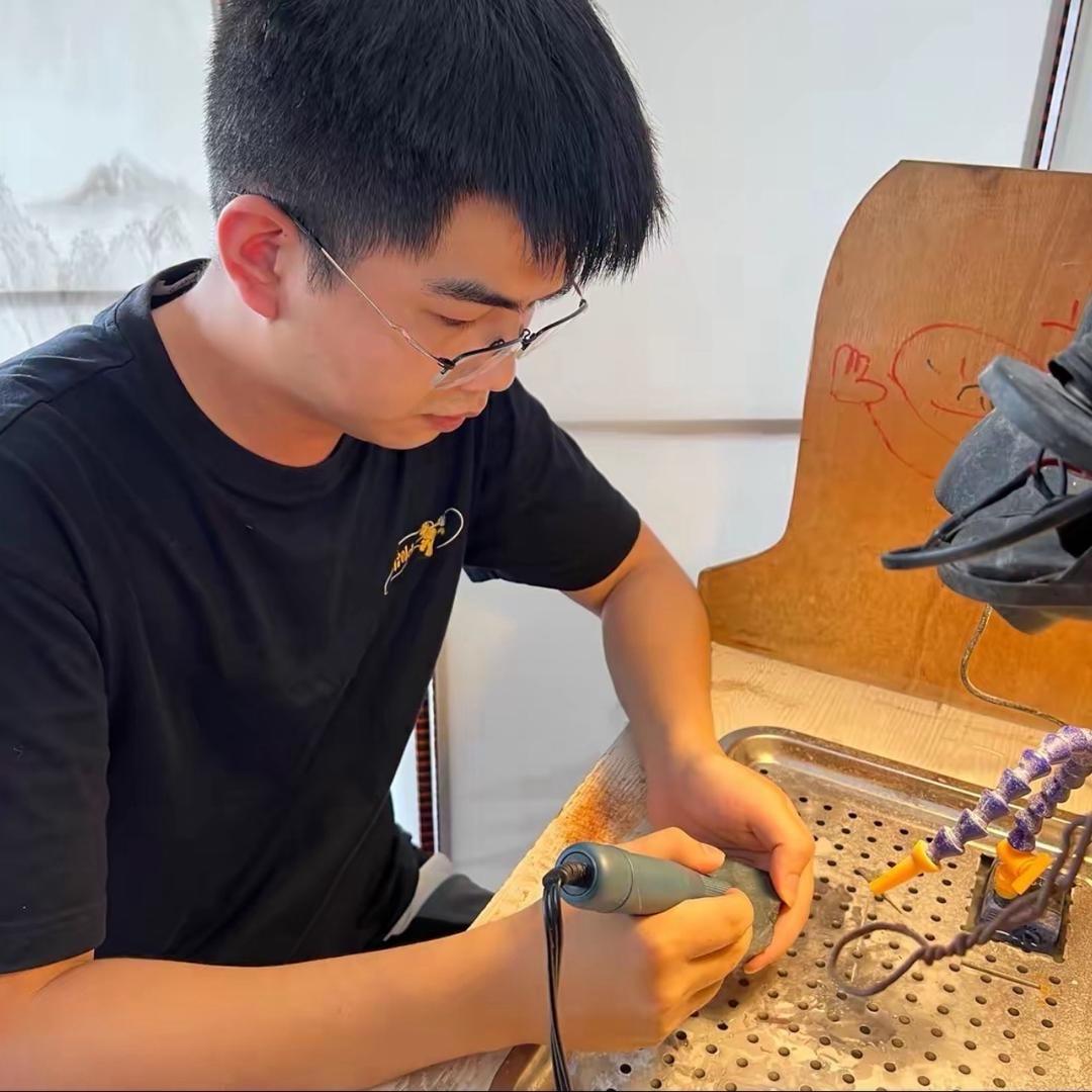 志豪翡翠雕刻
