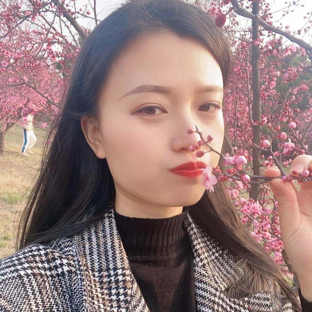 伊伊和小越（龙凤胎宝宝）