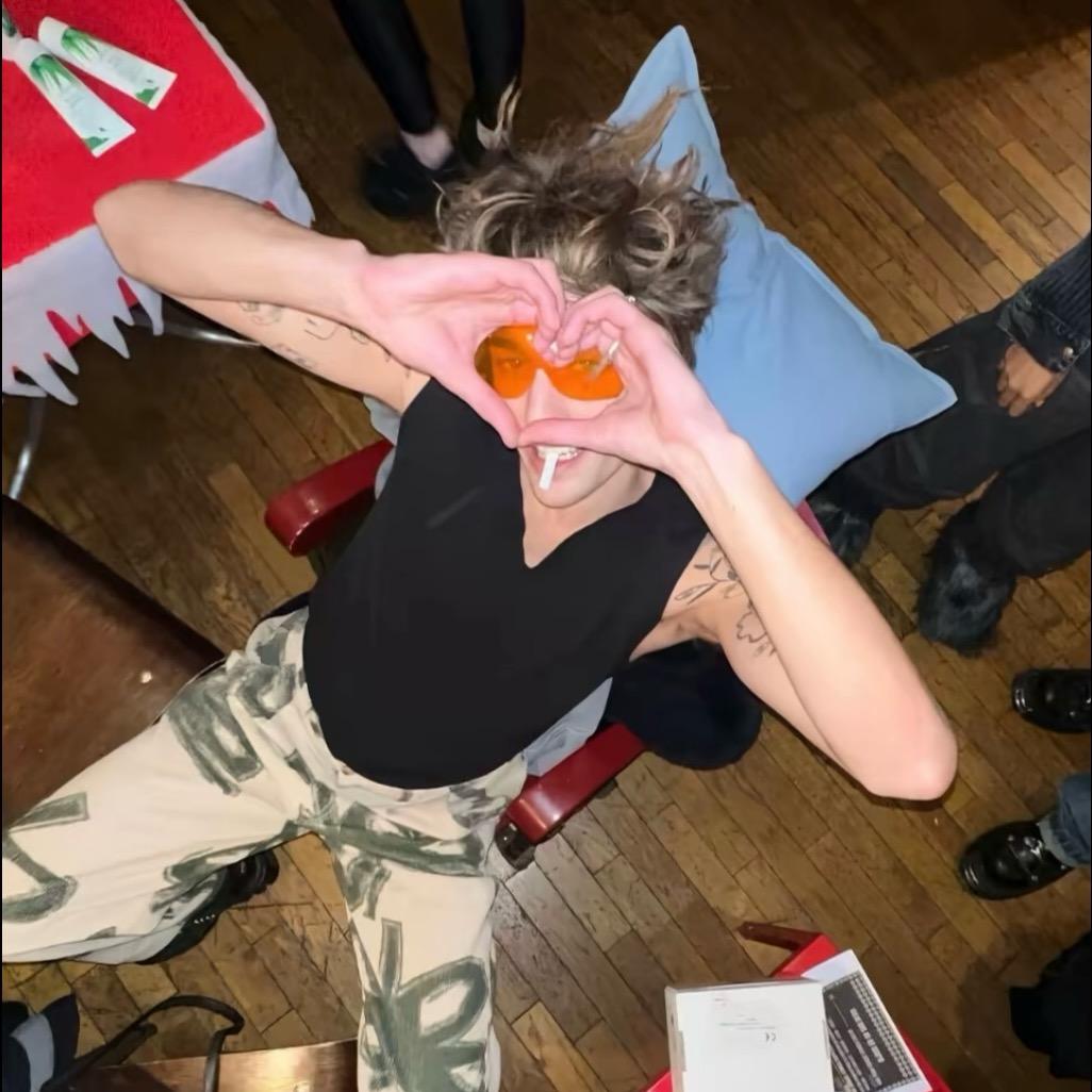 “注定愛而遺憾”