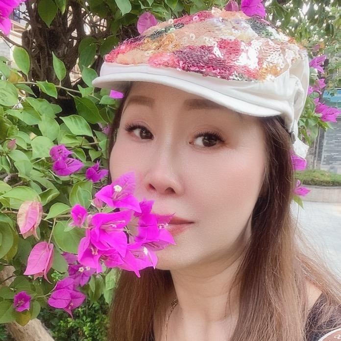 周丽不定时开播