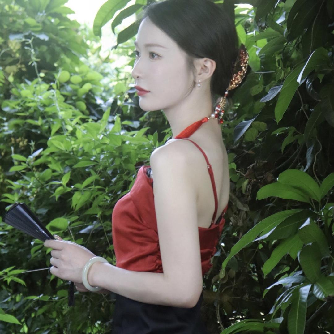 皆涞服装