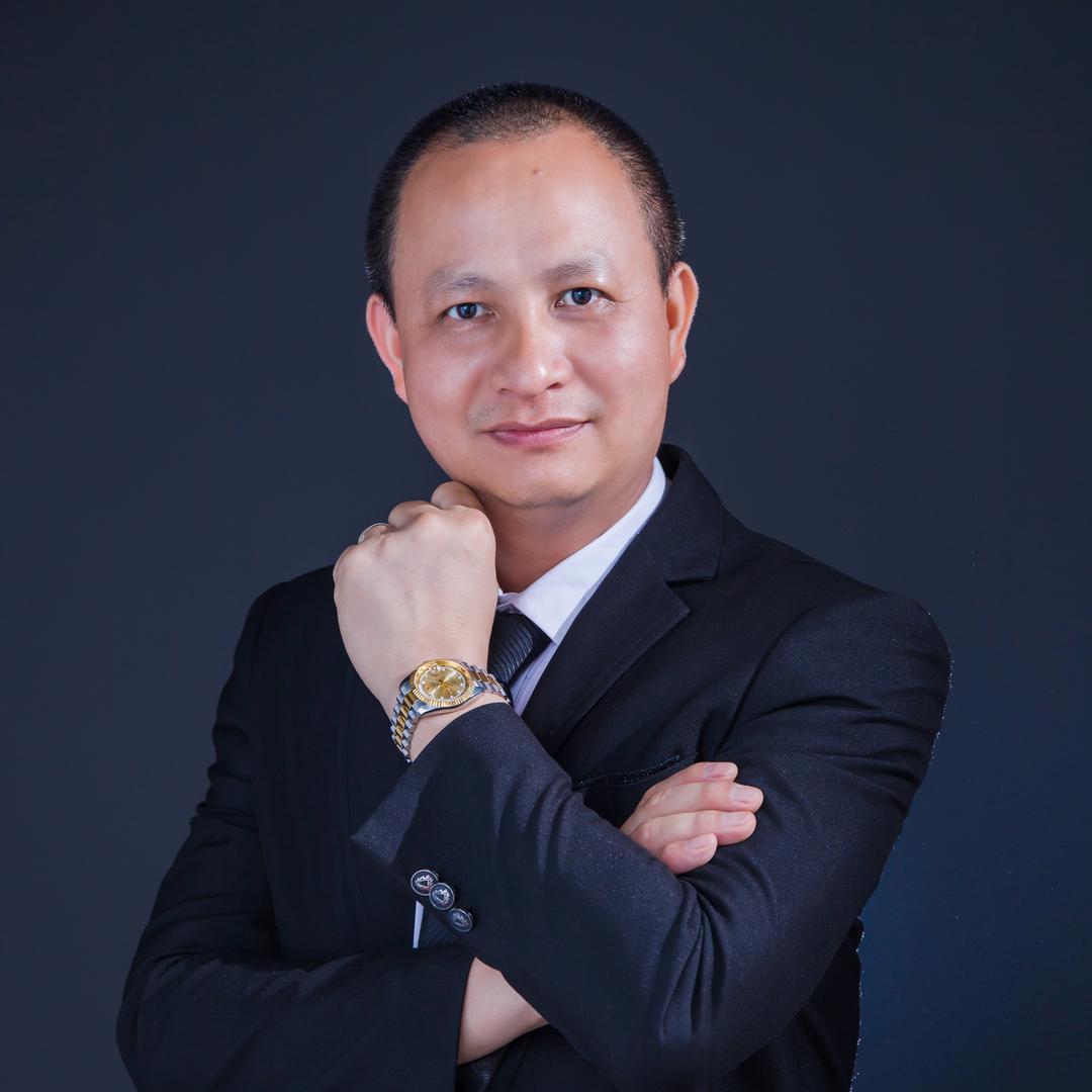 平南科技驾校覃庆荣教练