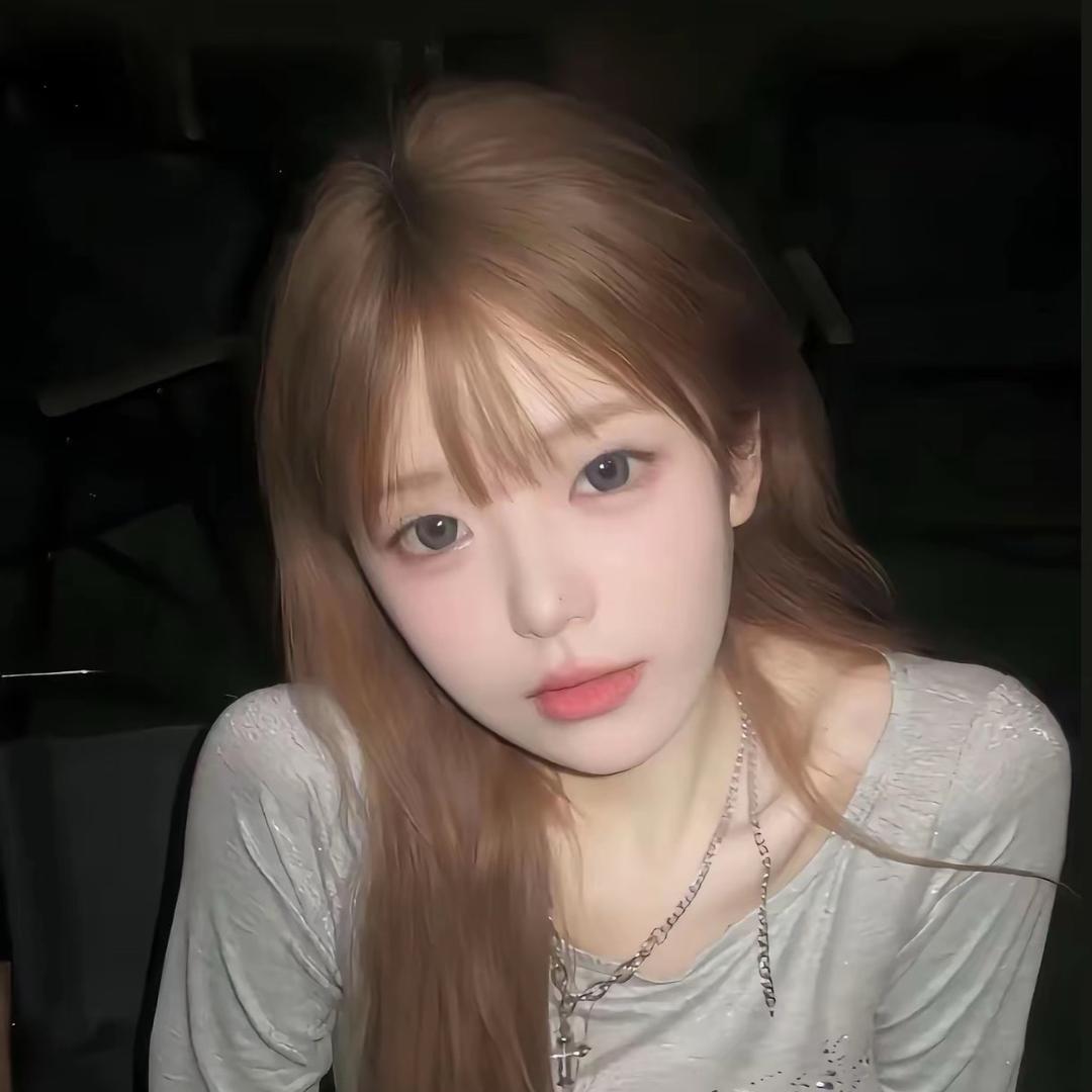 ^哇唧唧^