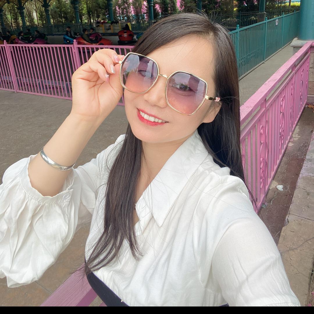 草莓带你游古城