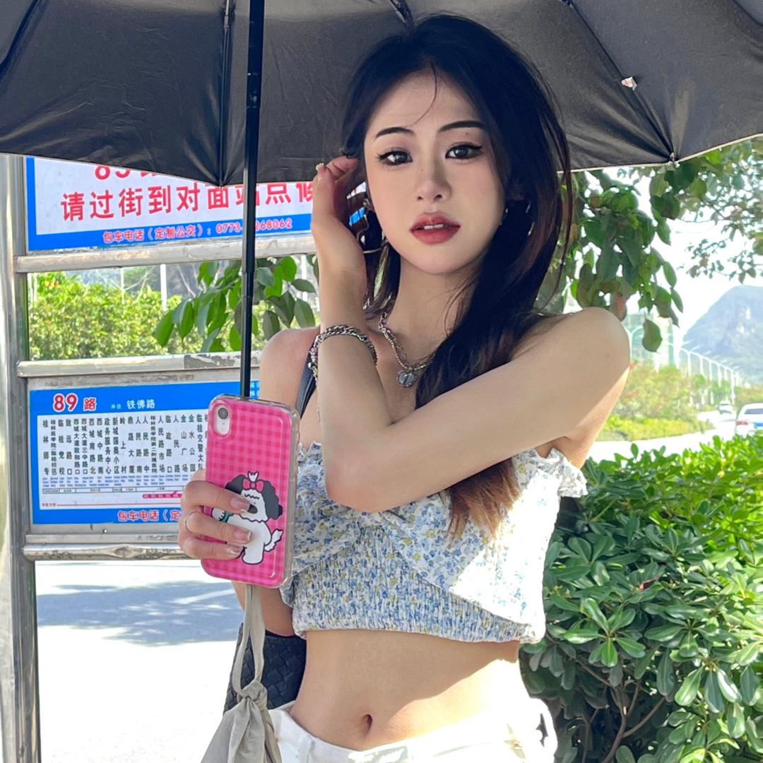 小熊爱喝旺仔