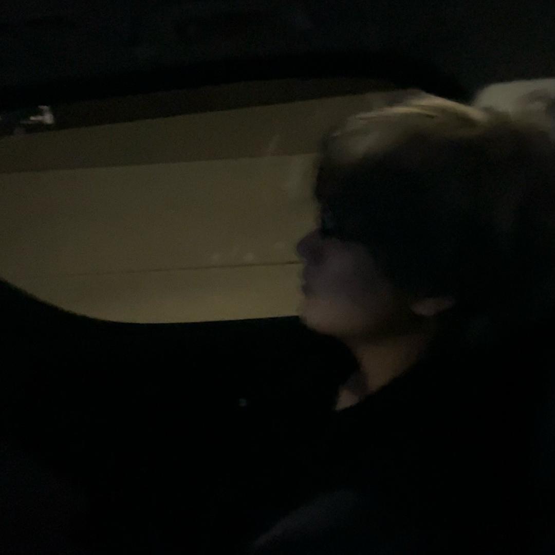 睡觉睡觉不三不四