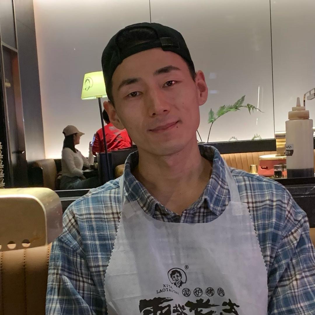 杨年轻