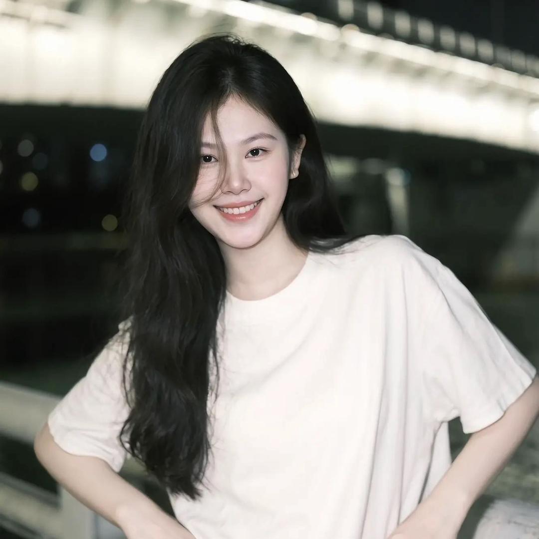 东北胖妹Mm·校园小吃摊