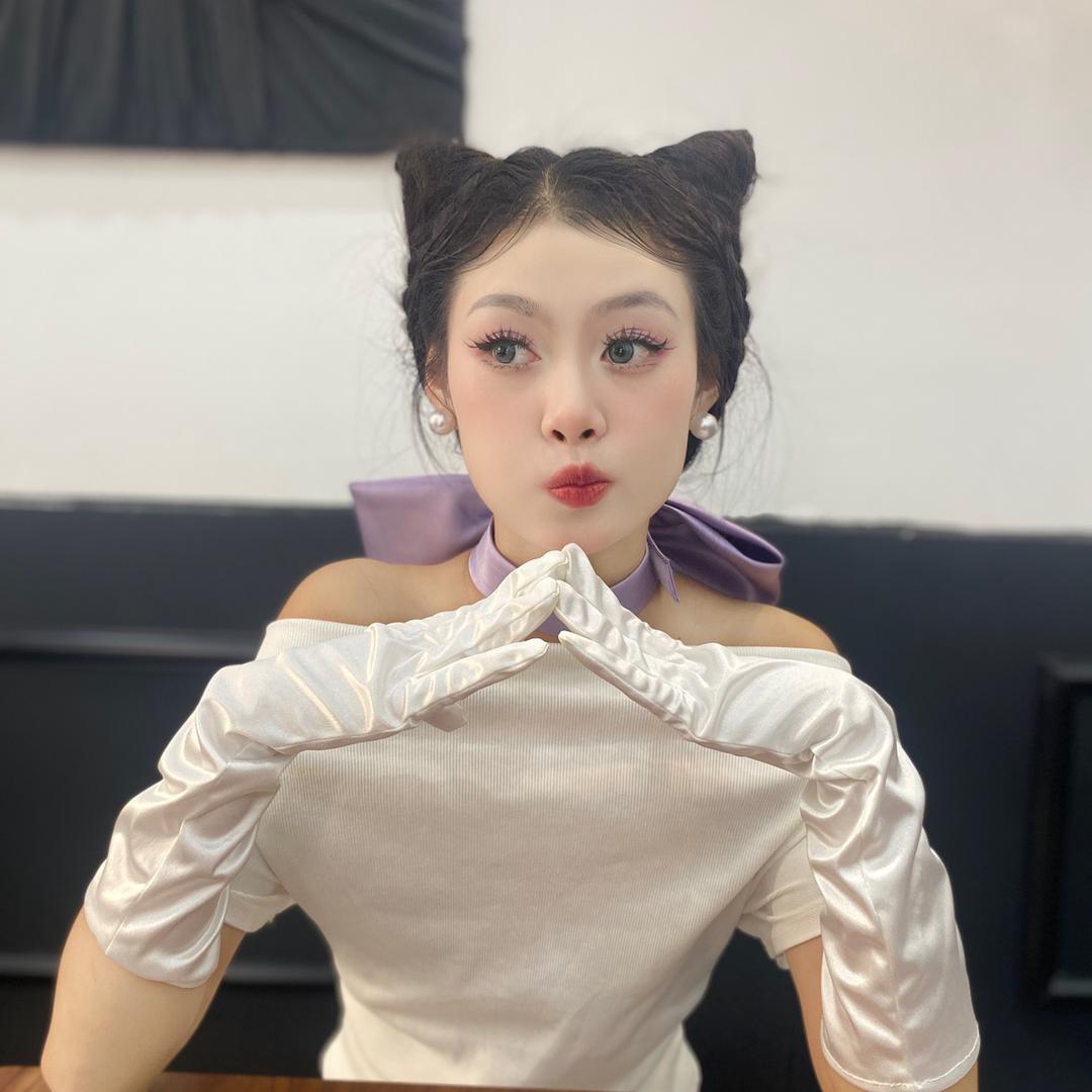 紗奈.