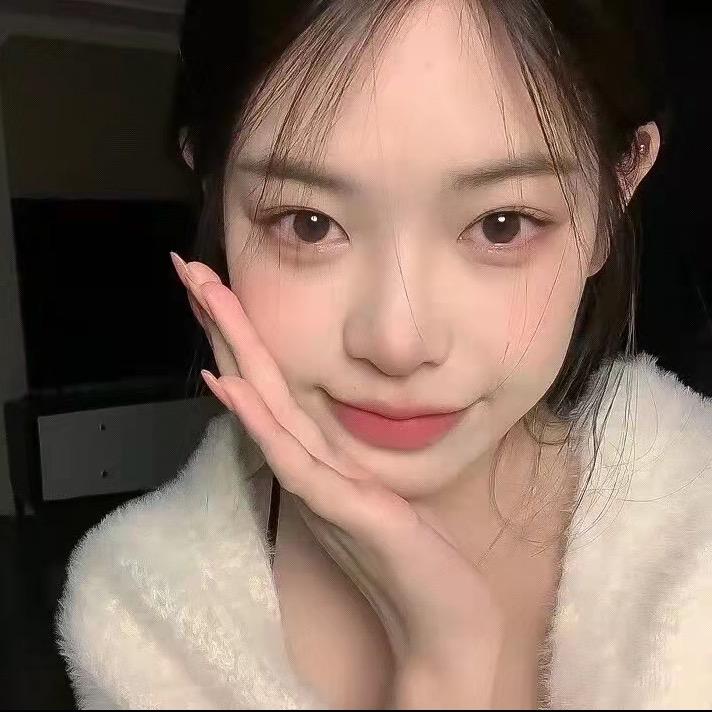 余中中💕