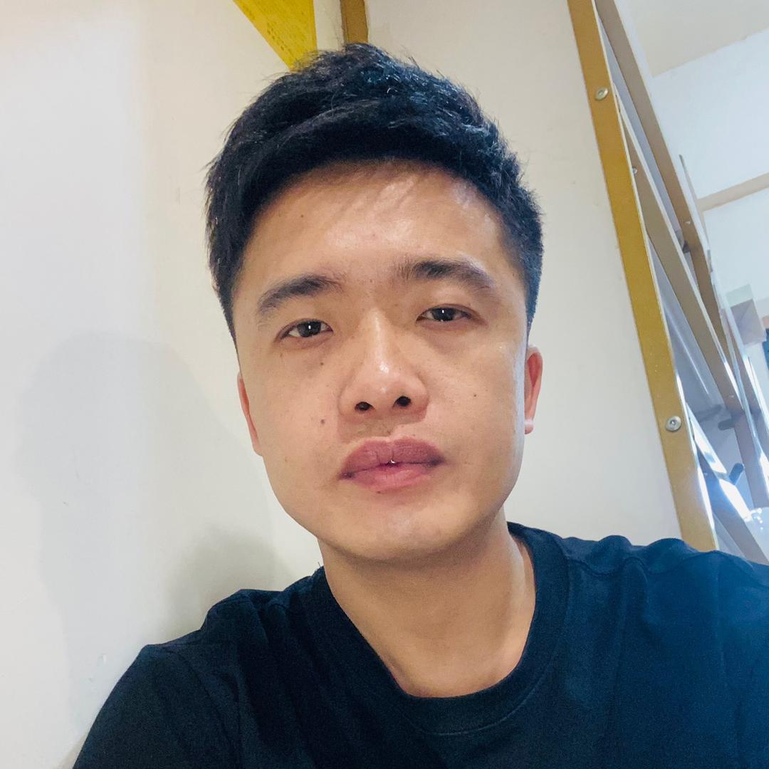 回眸一笑，你笑吗