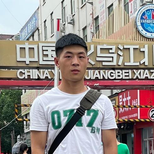 亮仔在义乌