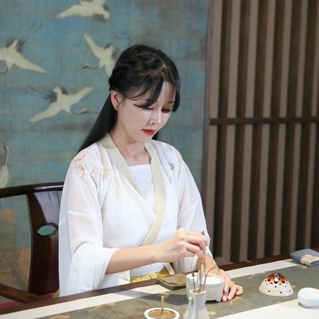 子墨阁百货红木馆