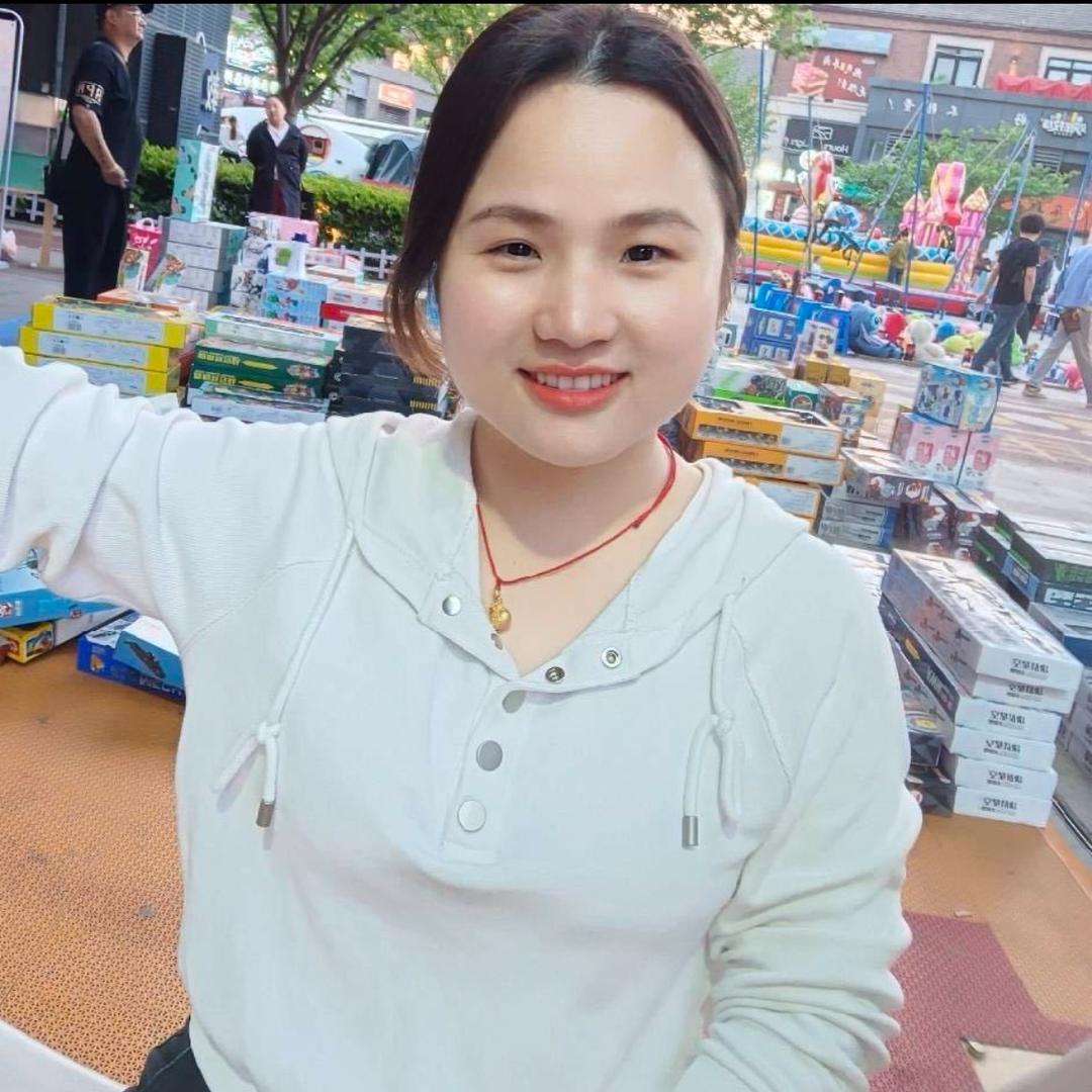 澄海伍佰玩具-小莲