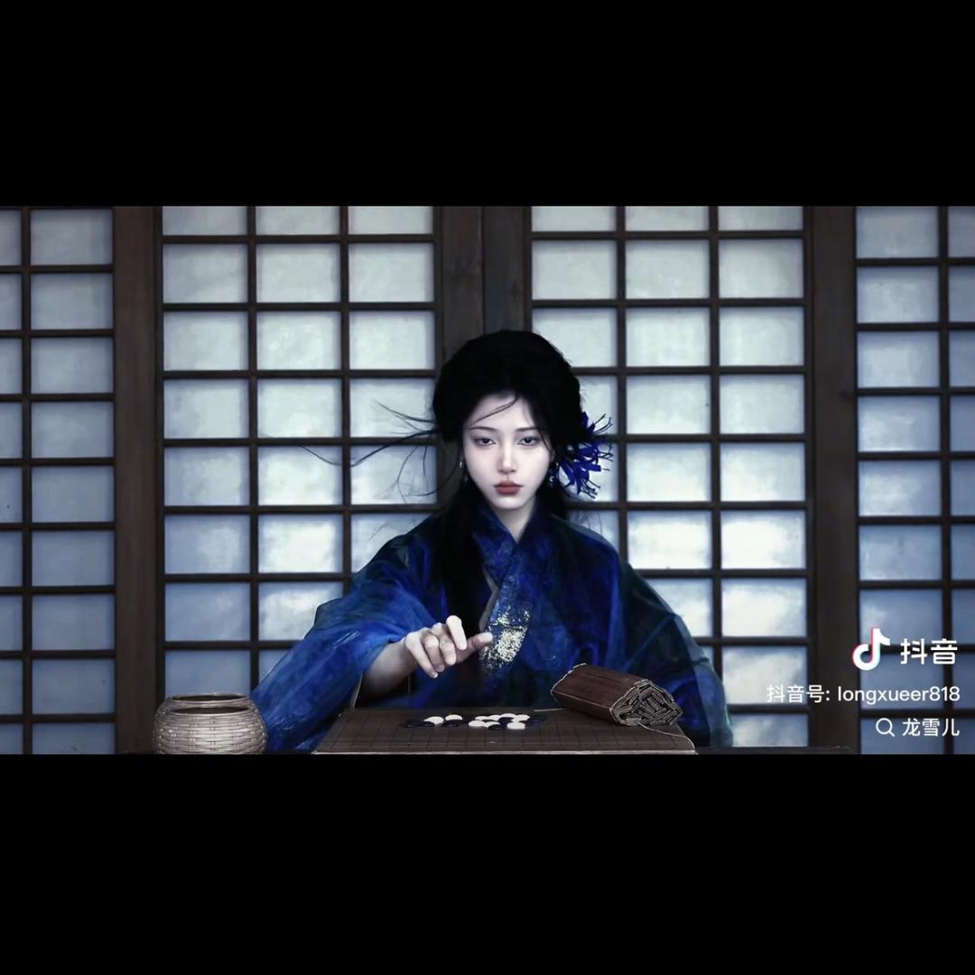 犇犇