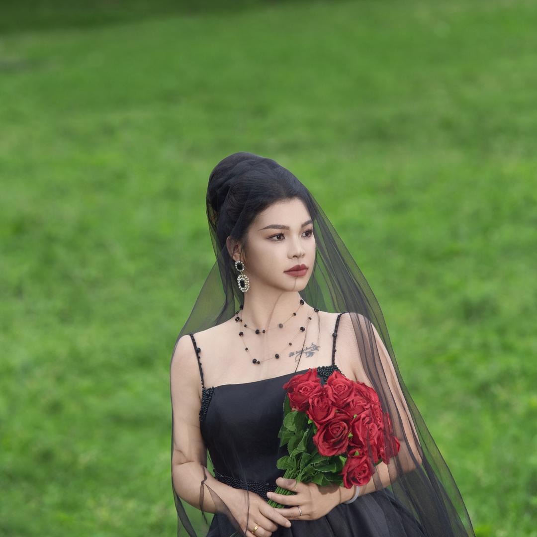 粘人的小丫头呀～