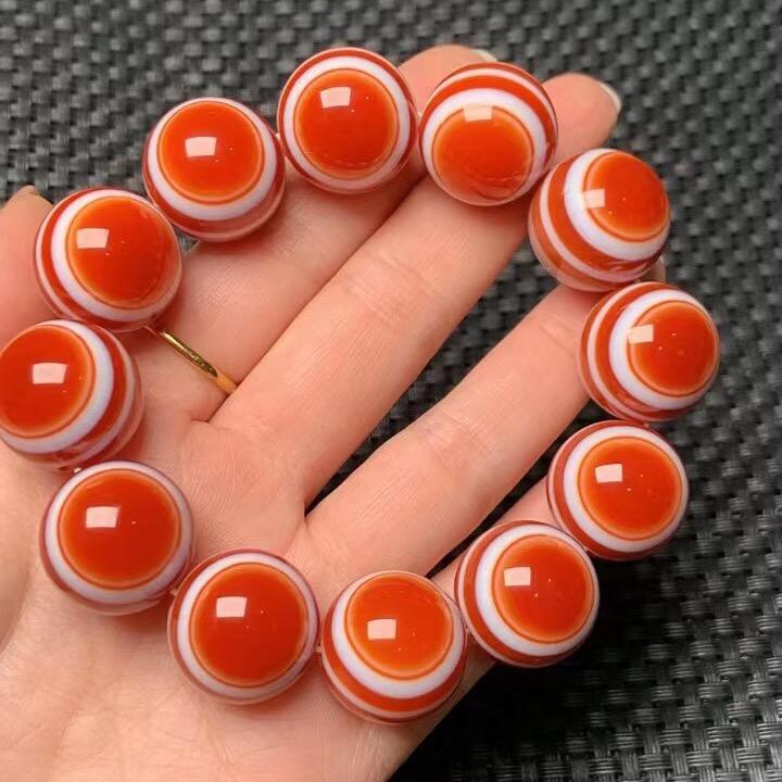小月玛瑙珠宝