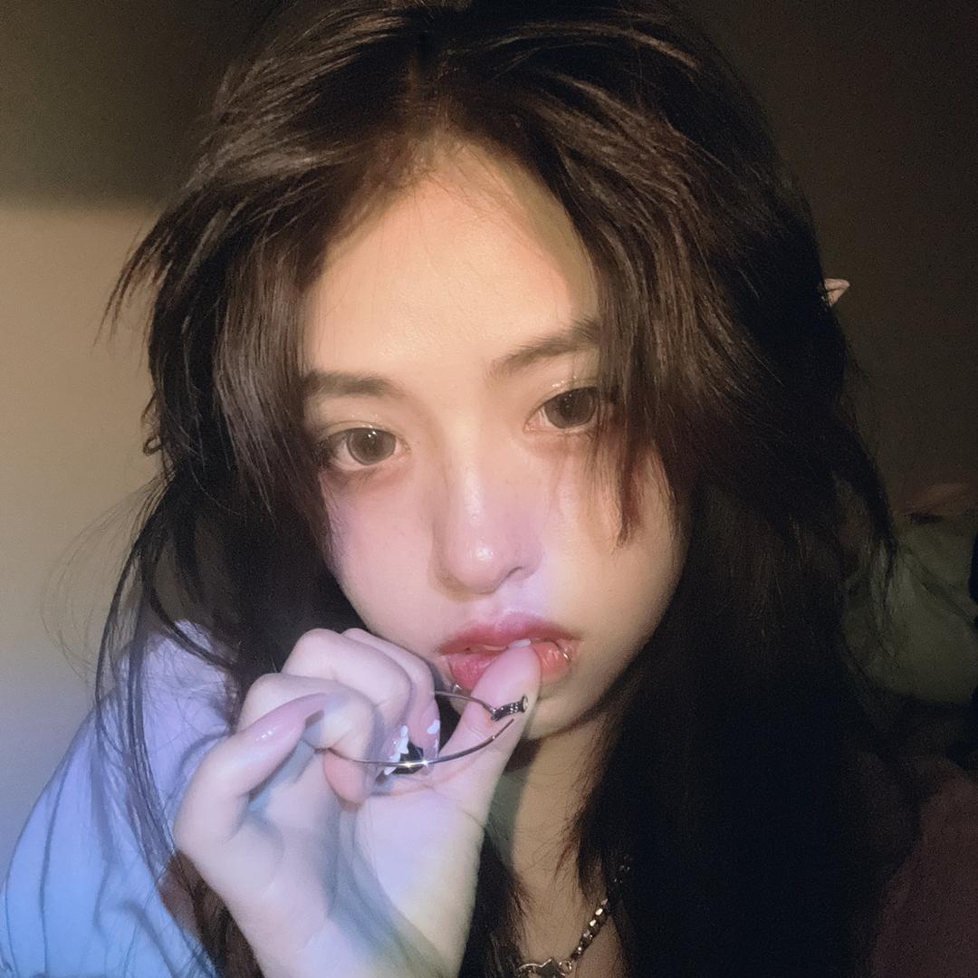 芝士佳子