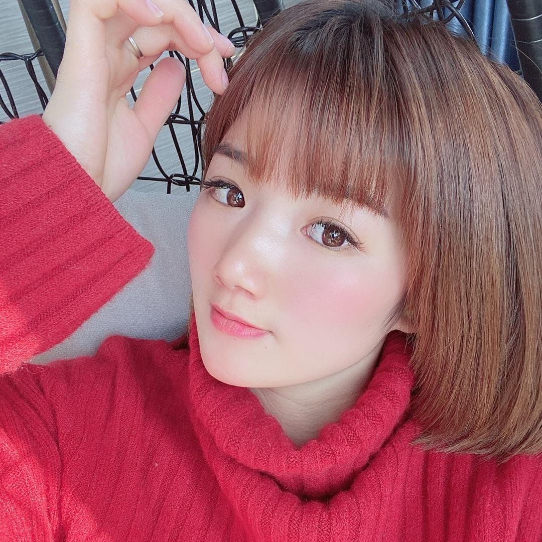 依姐麻麻