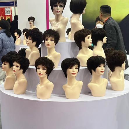 诺尔恒泰假发工厂直营店