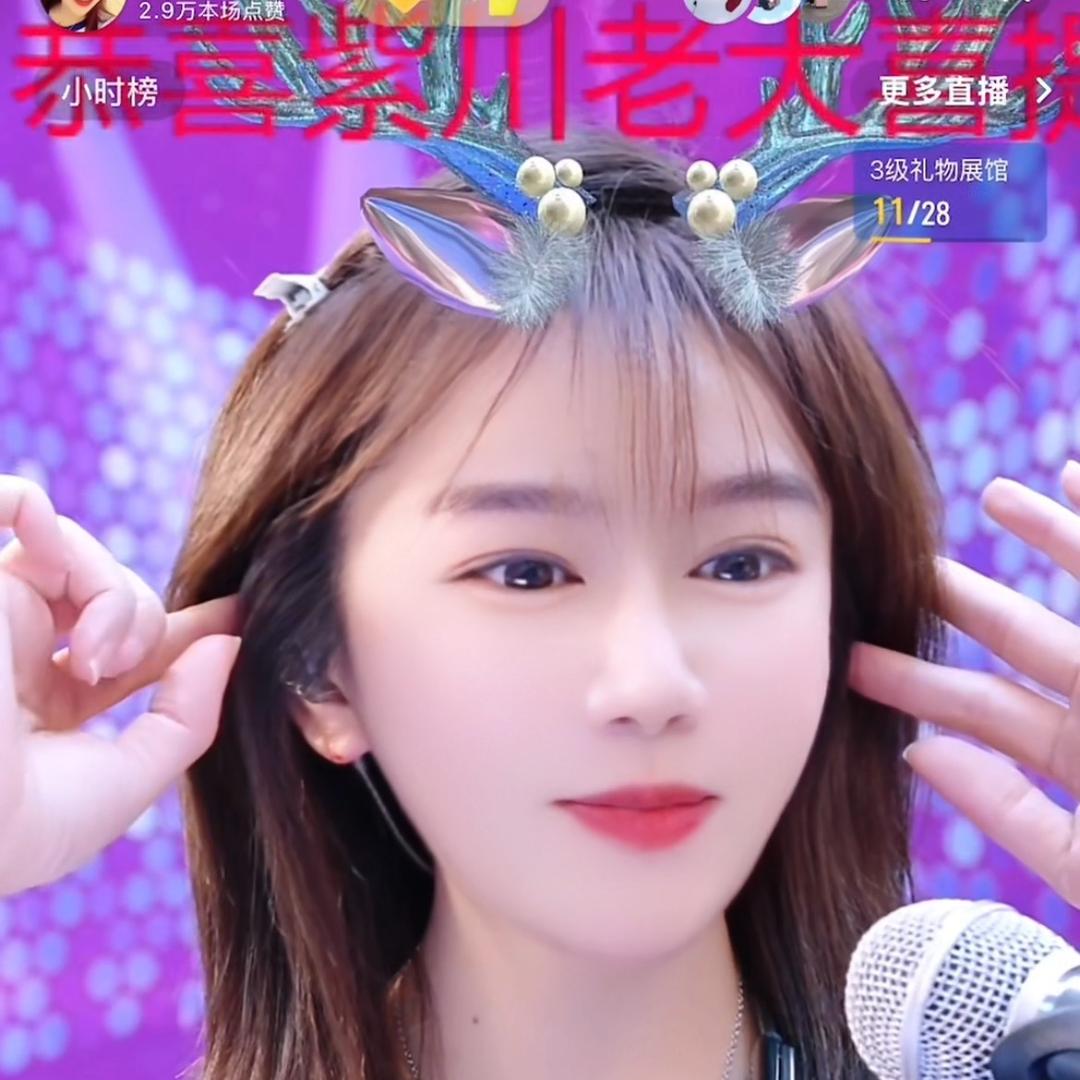 蕾憨憨（秘书）