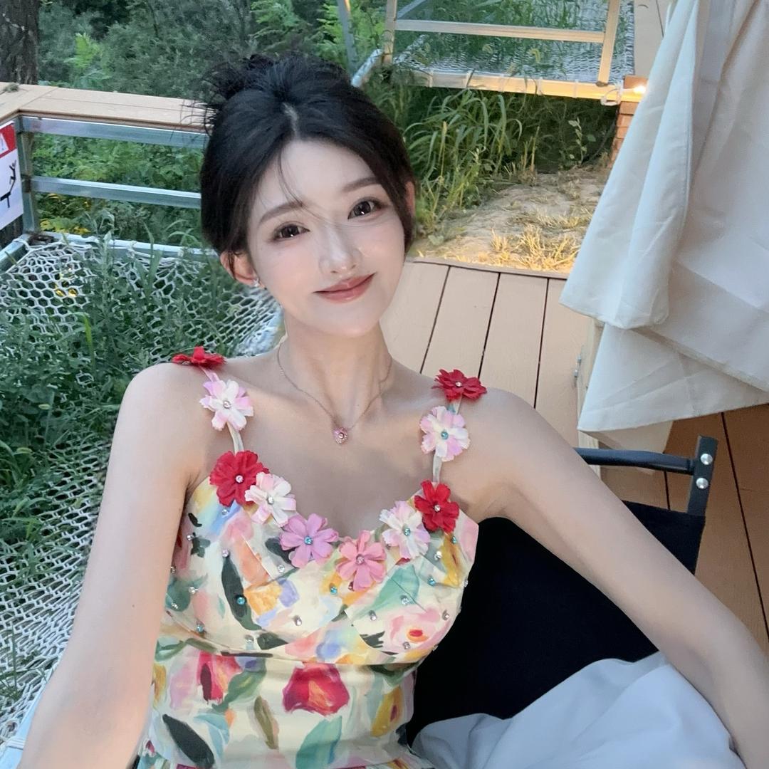 邓楚楚🦄。
