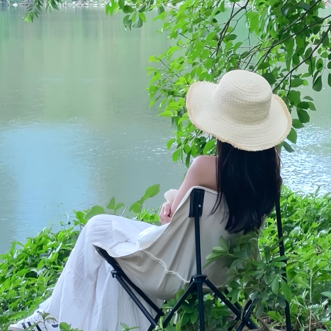 梁小小