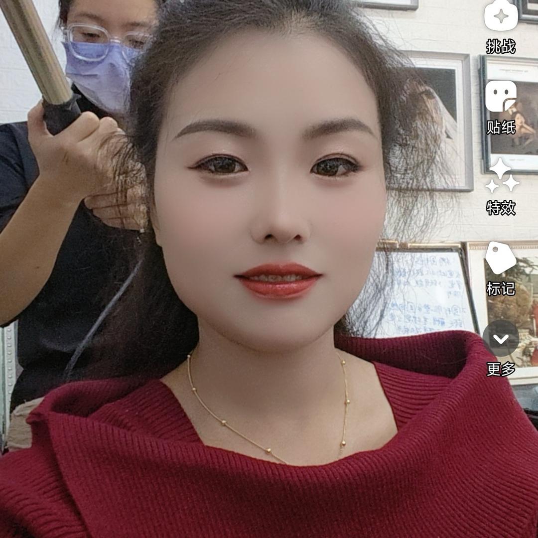 睢县雨晴婚庆婚礼策划师小段