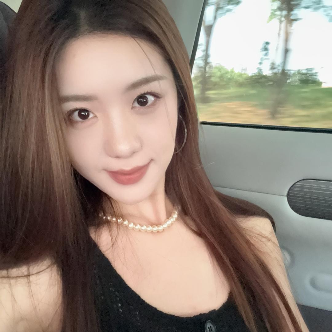 J✨