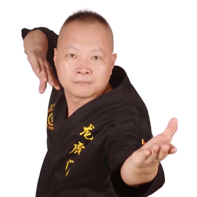 龙虎门校长「武医世家」