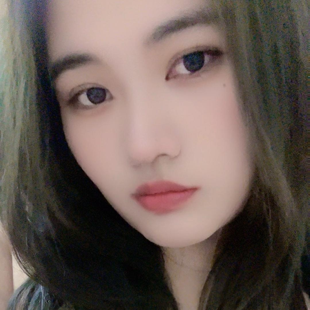 💕💕 请 叫  我  ～周宝宝💋