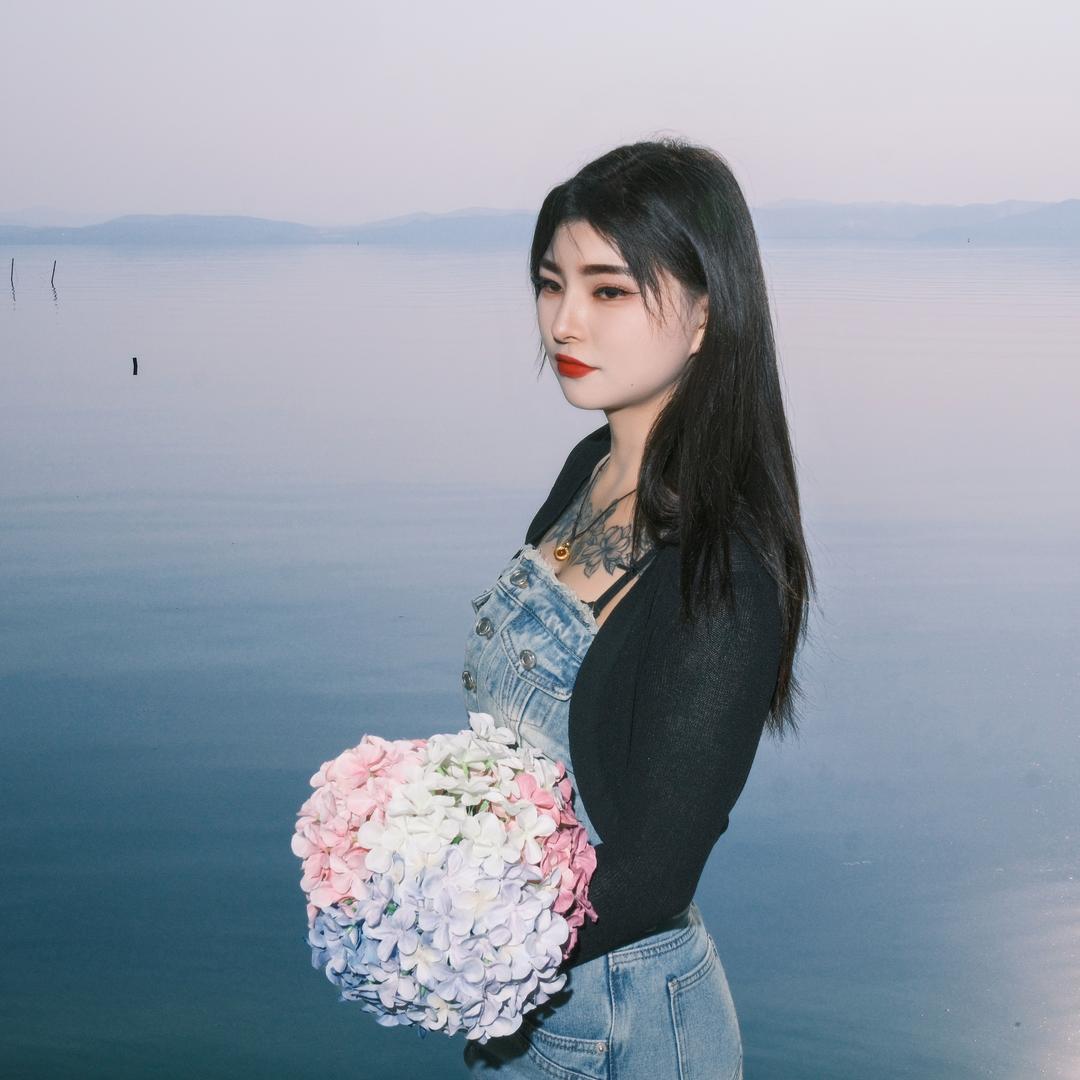 小困包🧸