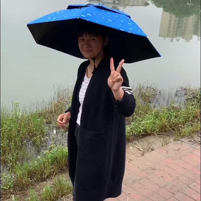 小丽爱钓鱼溪流渔具店