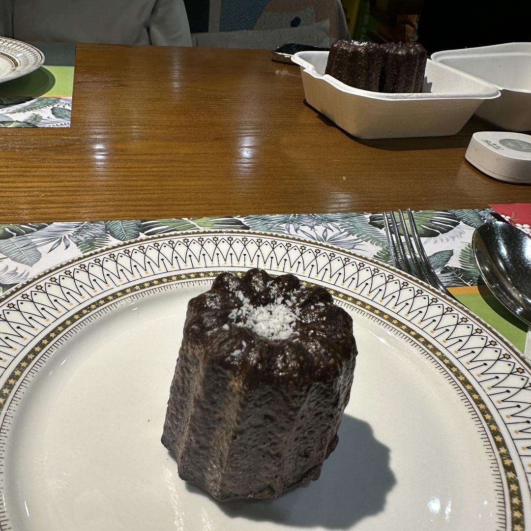 孟初日用精品店