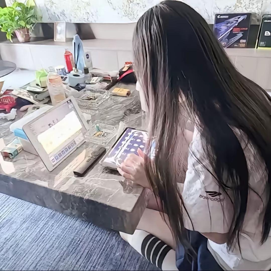 我有很多不开心