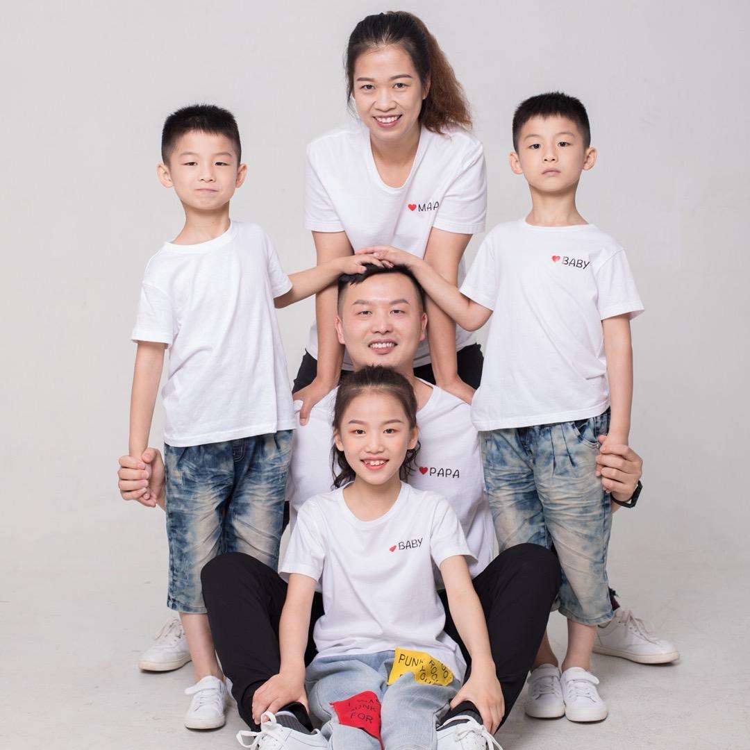 红姐一家人