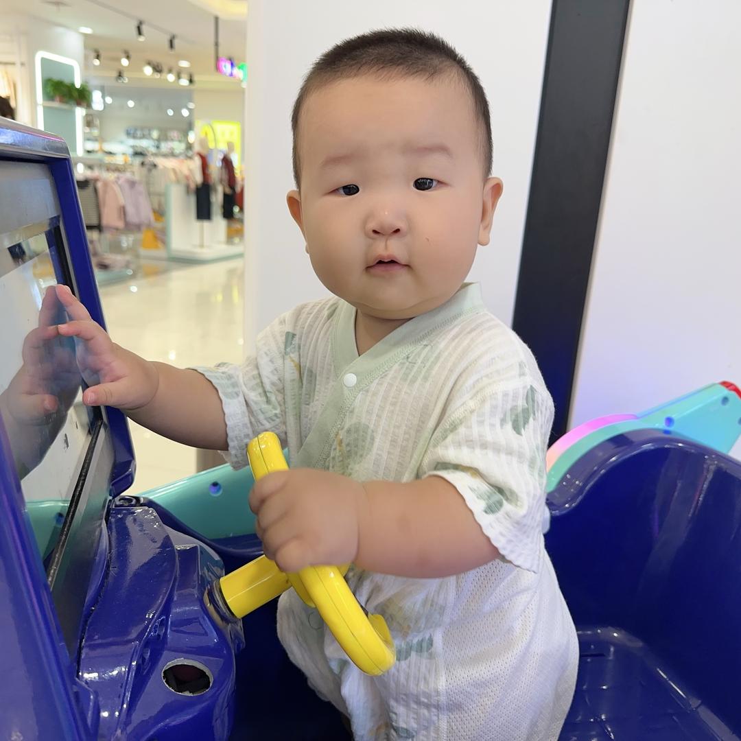 大耳朵又又