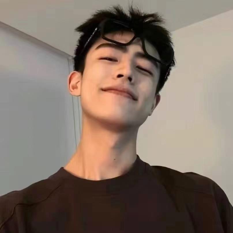 左小左