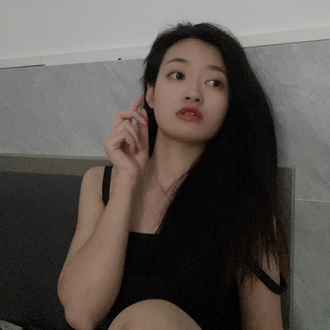 90后女同学