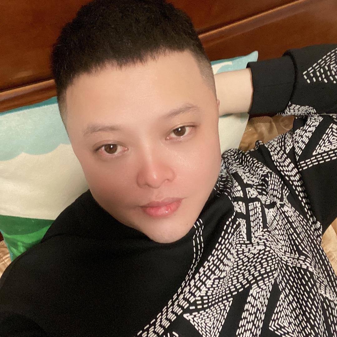 @小魏