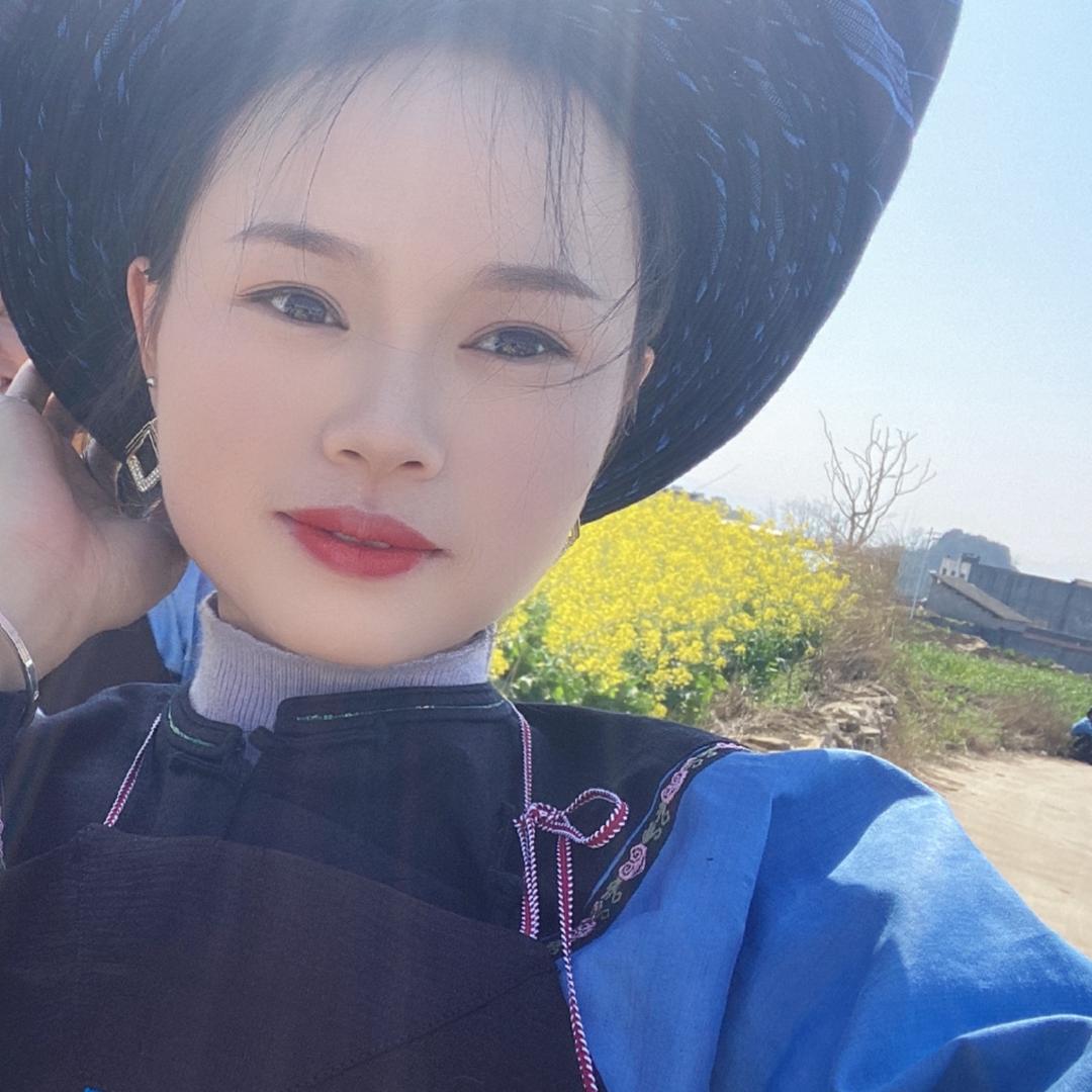 丑小鸭，