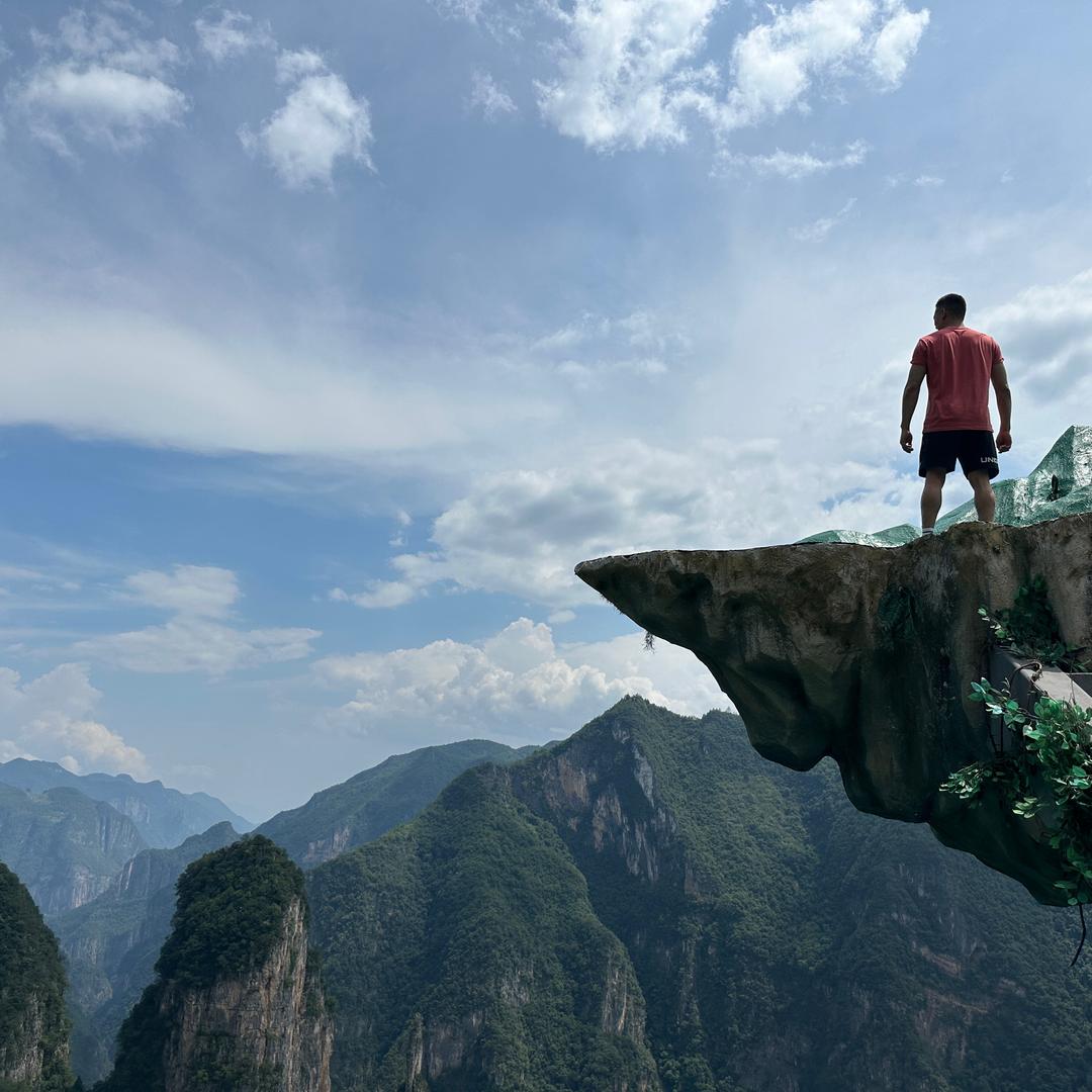 爱健身的泰山