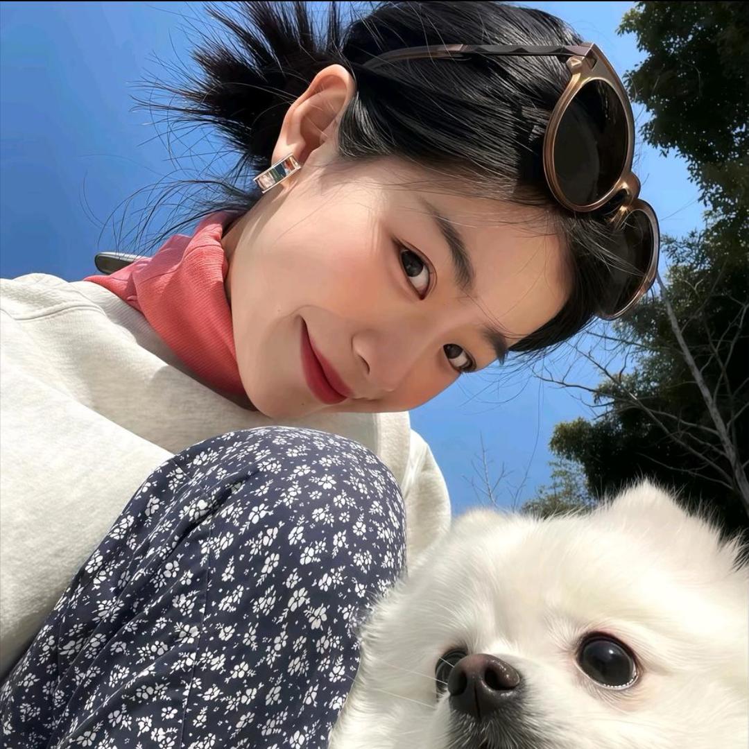 柠檬黄.