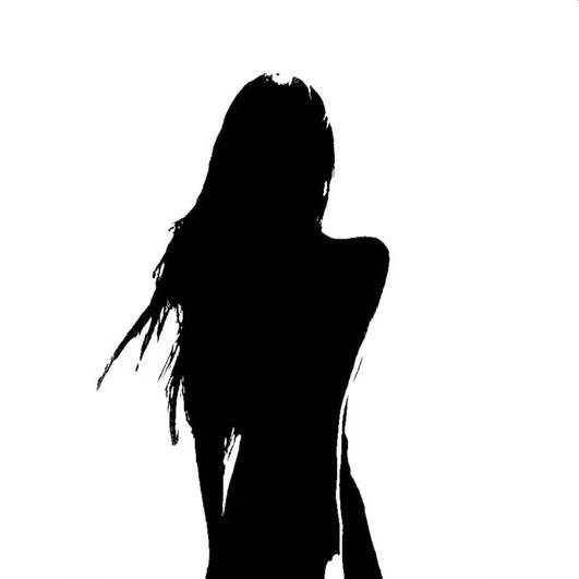 爱吃香菜.