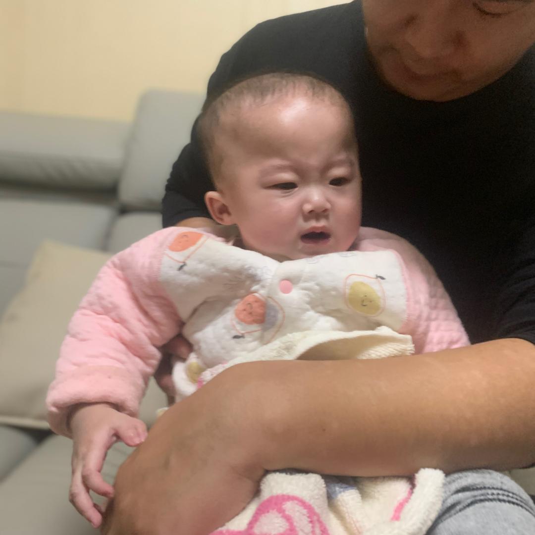 双胞胎先心宝宝成长日记